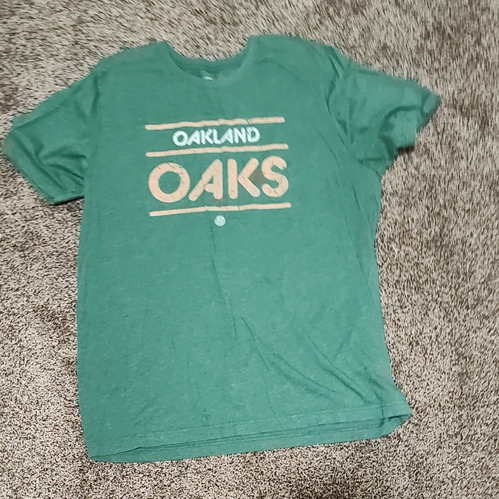 Oakland Oaks Green Graphic Short Sleeve Tee
